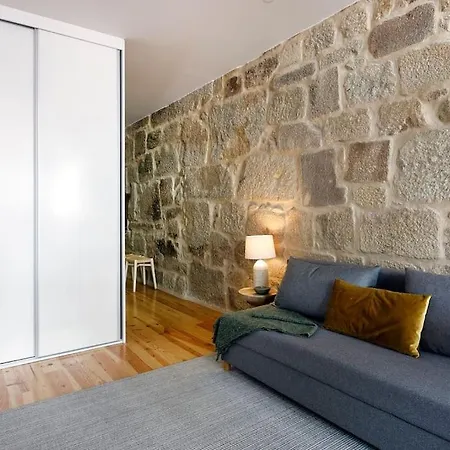 Apartament Lovely *